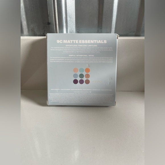 MORPHE NWT 9C Matte Essentials Artistry Palette 9 Cool Colors Eyeshadow Makeup - Picture 3 of 5